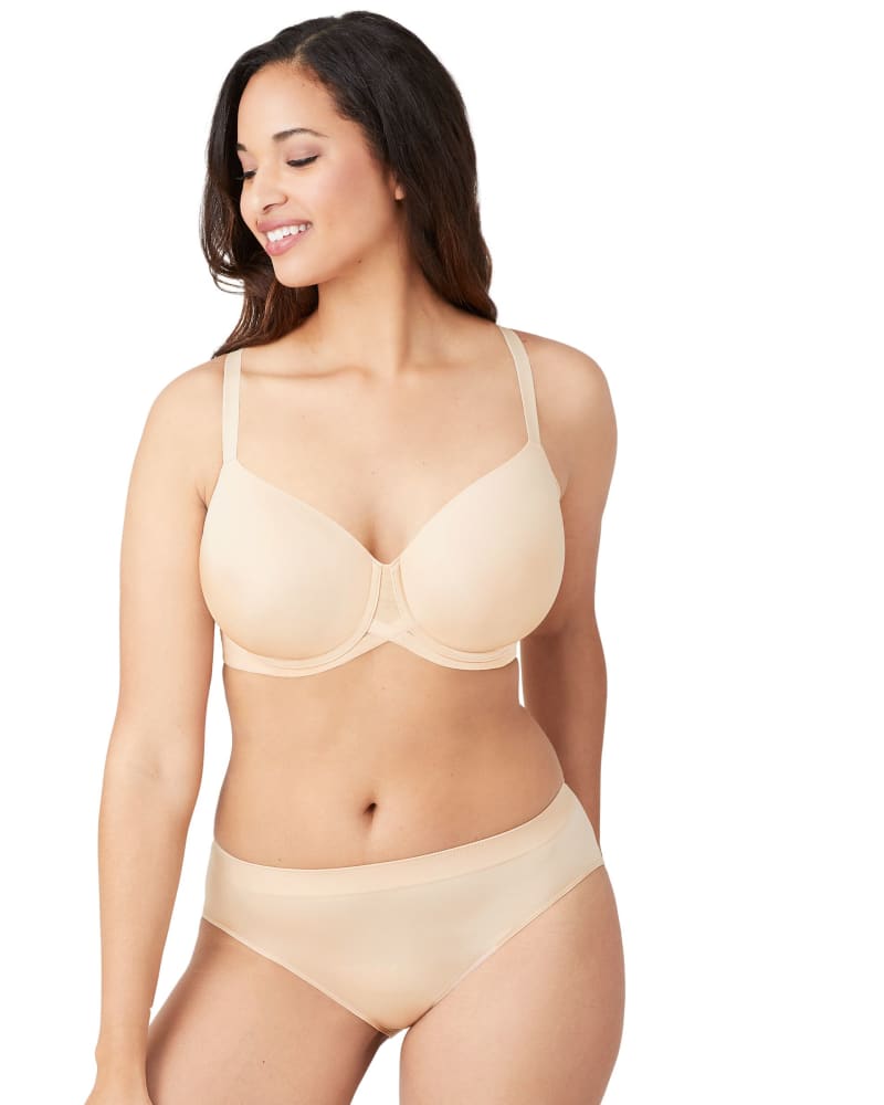 Front of a model wearing a size 32G Ultimate Side Smoother Contour in Sand by Wacoal. | dia_product_style_image_id:304106
